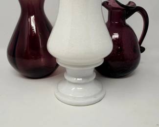 120 MarbleLampwithTwoAmethystGlassPitchersVases