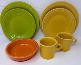 43 VintageFiesta9PieceMulticolorDinnerwareSet