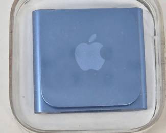 16 AppleiPodNano6thGen8GBBlueWithBoxAllOriginalAccessories