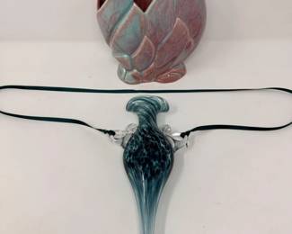 40 VintageHandBlownArtGlassBudVasePastelArtichokeVase