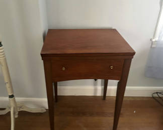 Lot 28: Wooden Sewing Machine Cabinet with Built-In Sewing Machine