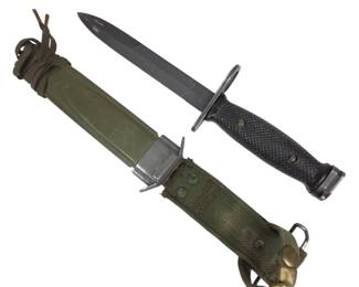 Lot C173 U.S. M5 Bayonet with M8A1 Scabbard and Web Frog
