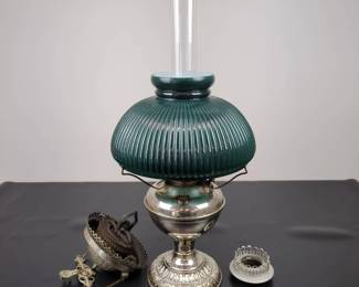 Lot C15 Antique Edward Miller Co. Vestal CenterDraft Oil Lamp Green