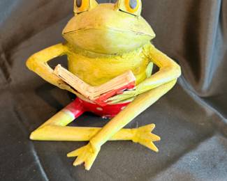 12froggie.jpg