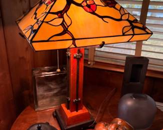 01flowerlamp.jpg