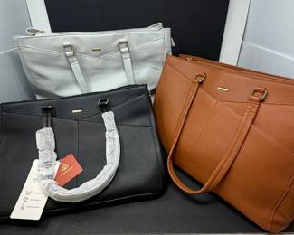 Lovevook Leather Laptop Shoulderbag 3 Pc Lot New Like New