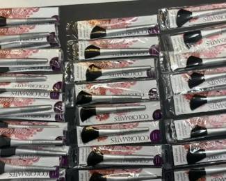 Colormates Blush Brush 40 Lot B