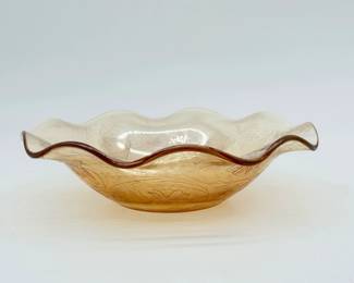 38 JeannetteFloragoldLouisaAmberGlassBowl