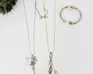 110 HowardsStarCrossNecklaceSetwithBangle