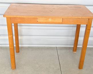 167 VintageHoneyWoodWritingDesk