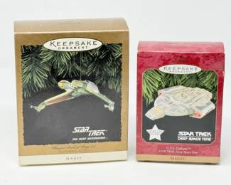 118 HallmarkStarTrekKlingonBirdofPreyUSSDefiantOrnaments