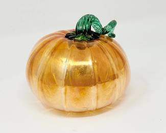 11 HandblownAmberGlassPumpkinwithGreenStem