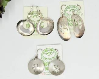 137 FrogHollowDesignSilverHammeredCutoutEarringsTrio