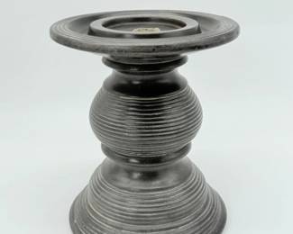 22 FreemanMcFarlinCeramicPedestalStand