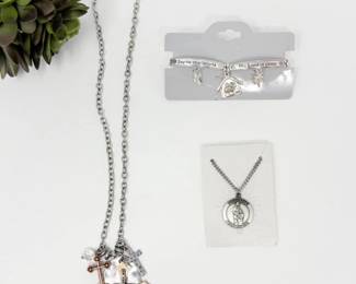 160 ReligiousJewelryLotwithCrossPendantNecklaceMore