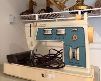 Singer Sewing Machine