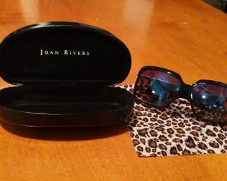 Joan Rivers Leopard Print Sunglasses with Case Cleaning Cloth