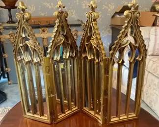 Gothic CathedralStyle 4Panel Folding Mirror
