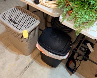 Items Located In The The Garage
