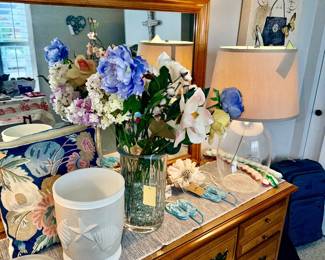 Items Located In The Bedroom