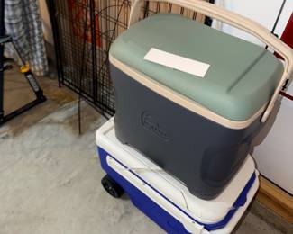 Items Located In The The Garage