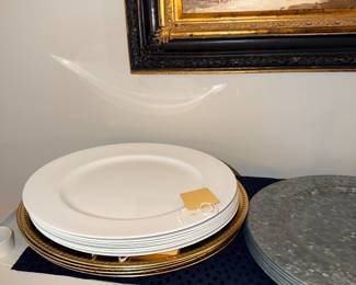 Items Located In The Dining Room