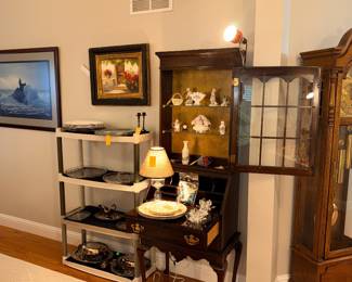 Items Located In The Dining Room