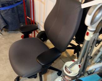 Items Located In The The Garage