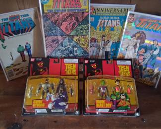 Teen Titans:  Ravens Cyborg, Robin Beast Boy and lots more comics