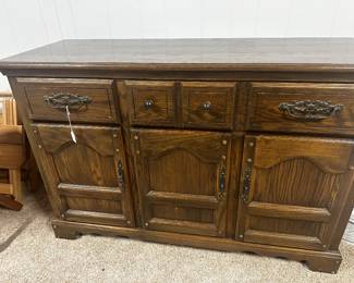 Dresser