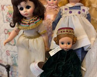 Madame Alexander Queen Isabella, Cleopatra, Pollyanna, Portrait Children Renoir 