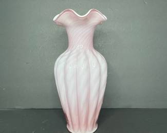 Vintage Fenton Pink Spiral Optic Melon Vase