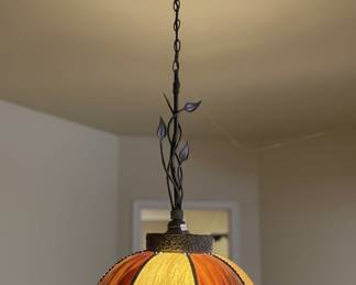 Vintage Meyda Tiffany Style Tulip Pendant Light