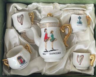 Vintage Irish Souvenir Miniature Tea Set