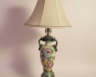 Vintage Porcelain Urn Table Lamp