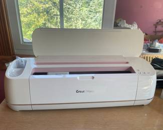 Cricut Maker Smart Cutting Machine