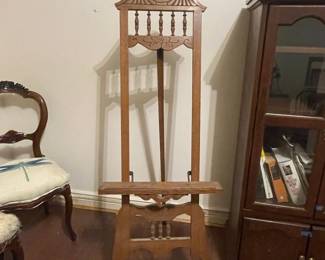 Victorian Style Wooden Artist's Easel
