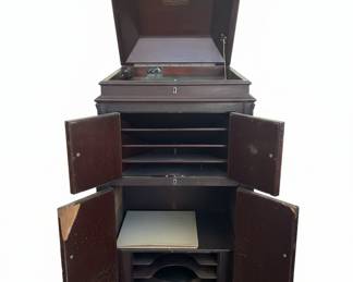 Victrola VV-XIV Floor Model Phonograph