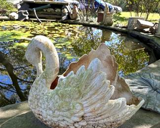 Cast Stone Swan Garden Planter