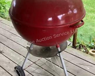 Weber charcoal grill