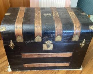 Vintage trunk