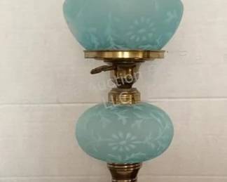 Fenton Daisy Fern Lamp