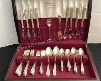 Roger’s Bros Daffodil silverware