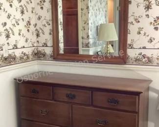 Willett dresser & mirror