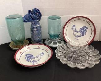 Vintage chicken decor, egg plate, etc. 