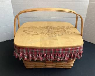 Several Longaberger baskets