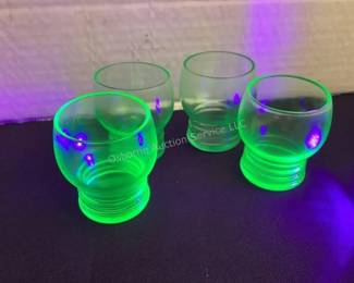 Uranium glowing shot glasses