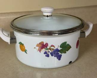 3 PC ENAMEL STEAMER POT W LID SET