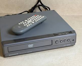 MAGNAVOX DVD CD PLAYER W REMOTE