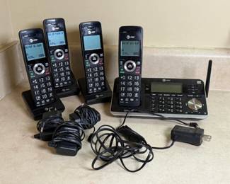 AT&T 4 HANDSET EXPANDABLE CORDLESS PHONE W BLUETOOTH